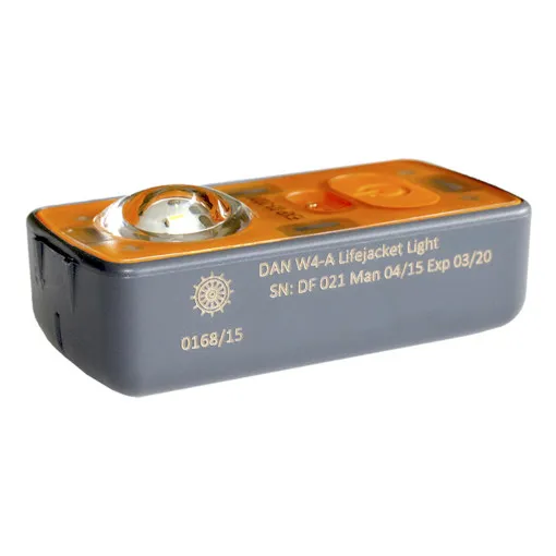 Daniamant, DAN SOLAS / IMO - Flash de secours W4-A